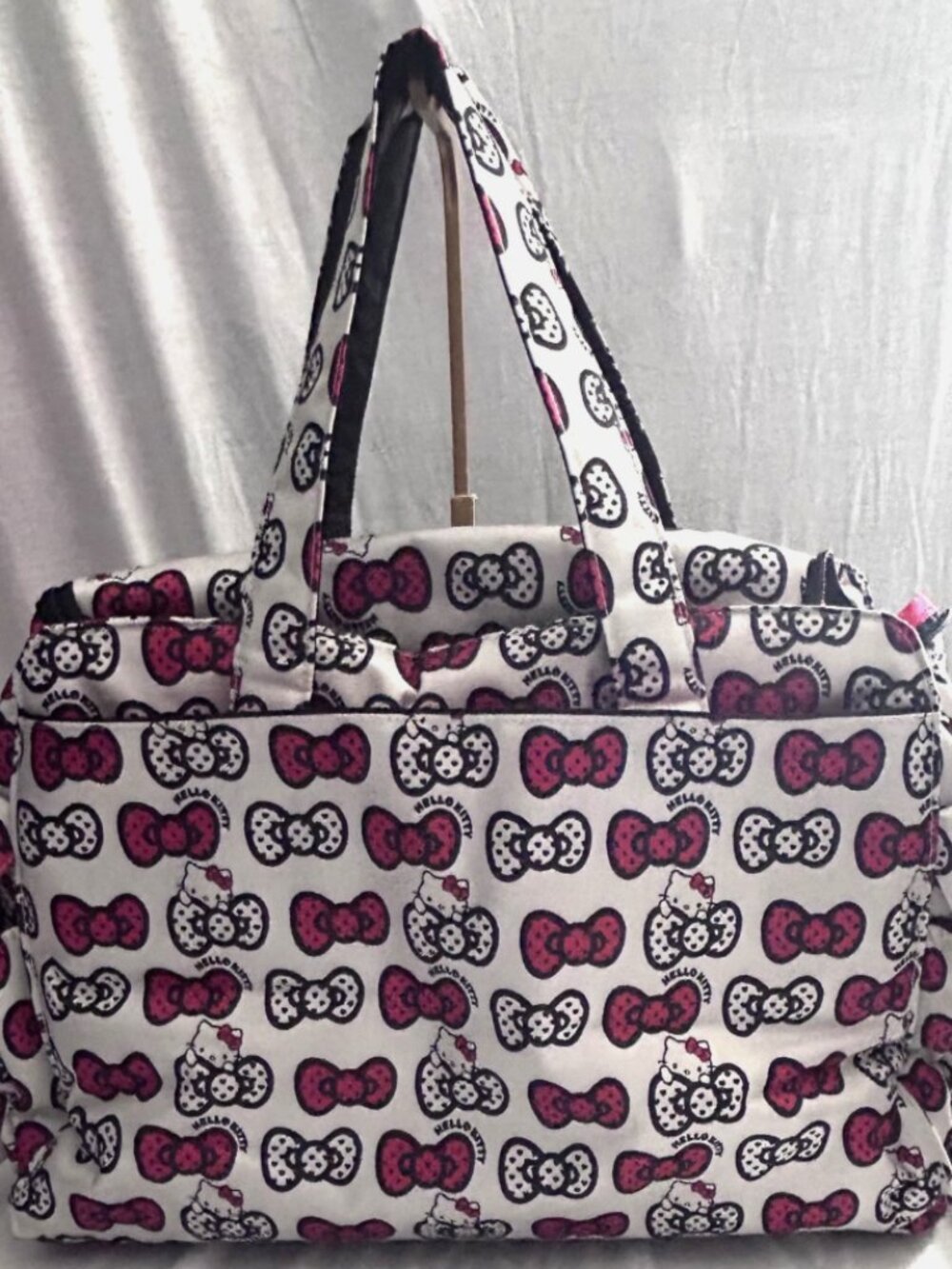 NEW NWT JuJuBe Ju-Ju-Be Hello Kitty Peek a Bow Diaper Bag Be Prepared Baby